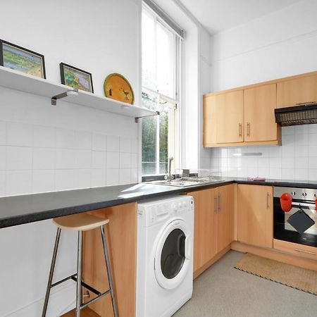 Bedford Place Hostels ลอนดอน ภายนอก รูปภาพ