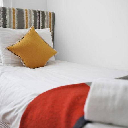 Bedford Place Hostels ลอนดอน ภายนอก รูปภาพ